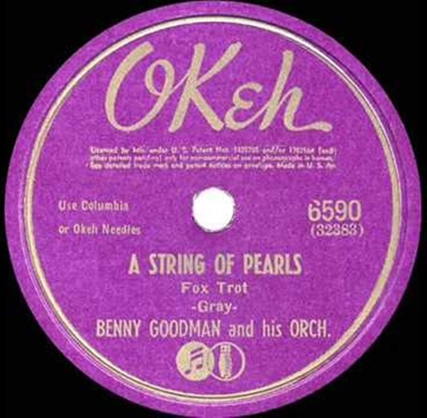 glennmillerstringofpearlslabelgoodman-crop